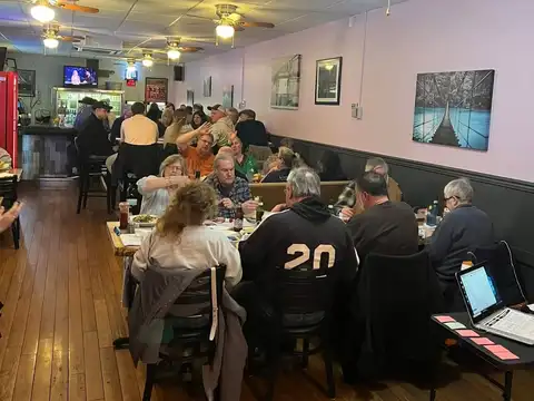 222 Bridge Bar Kitchen in South Williamsport