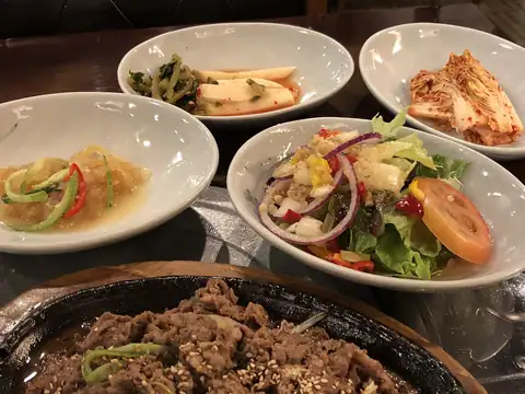 Korean Restaurant (illustrative photo)