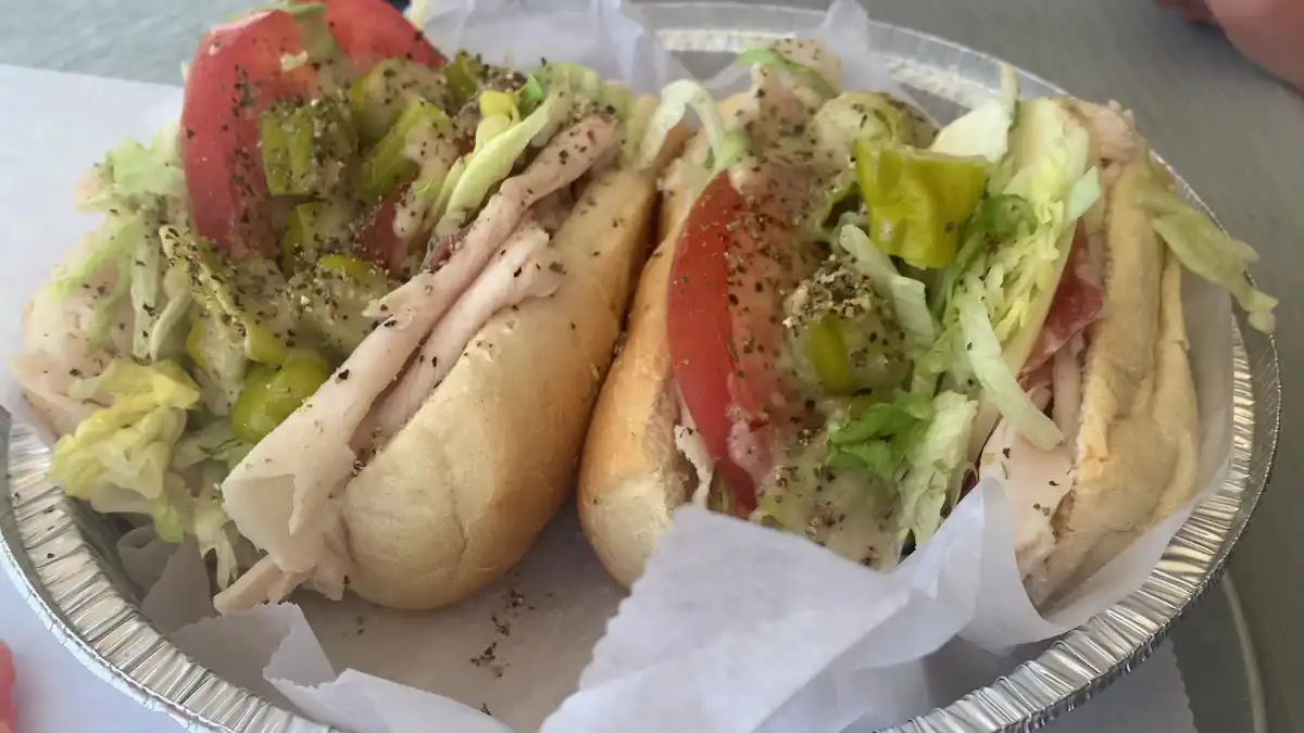 A.k.a. Friscos Restaurant, Catering And Beer & Wine – photo 2