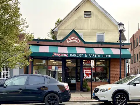 Abrantes Bakery & Pastry Shop in Hartford