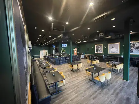 Afrika Taste & Lounge in South Euclid