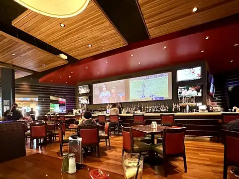 Ak-Chin Circle Entertainment Center Restaurant in Maricopa