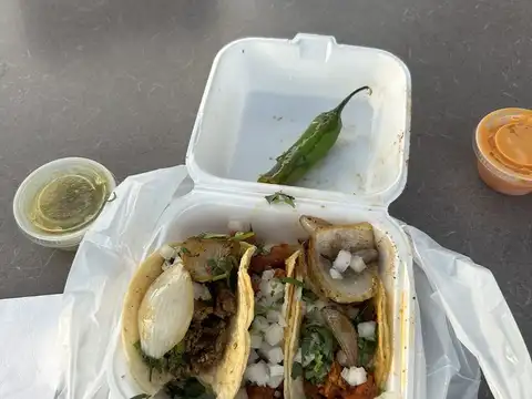 Alan's Taco Truck in Des Moines