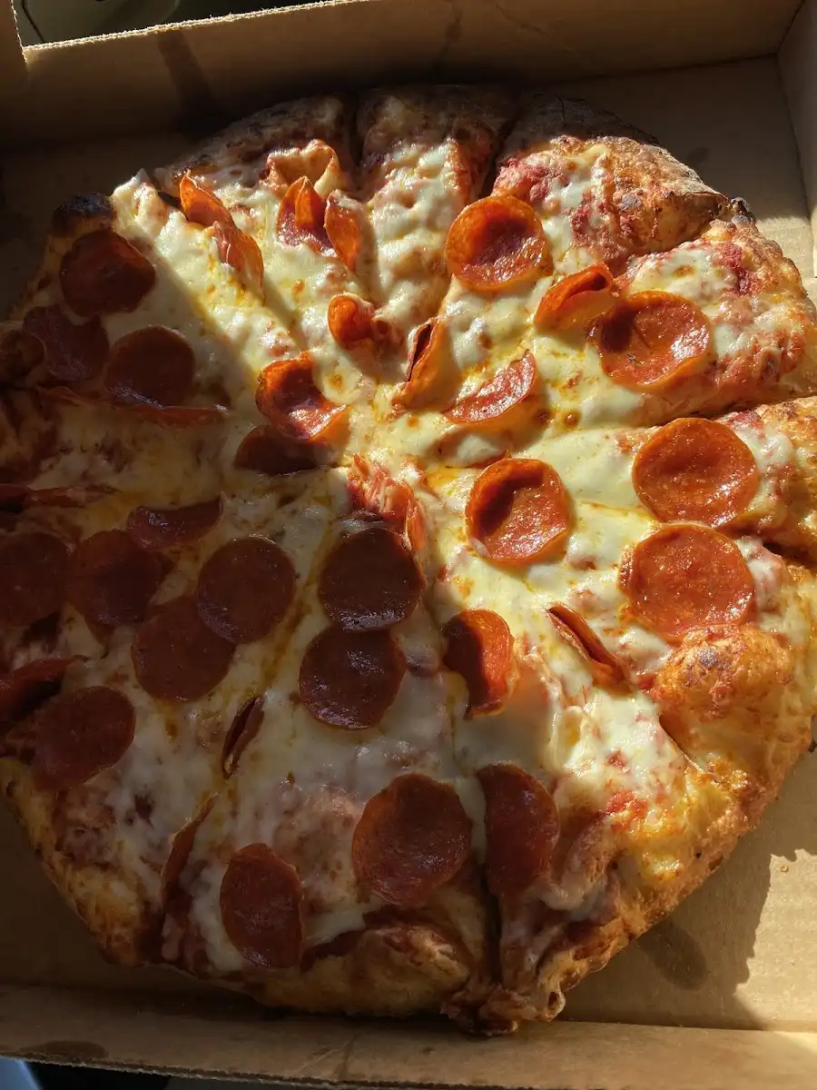 America's Best Your Homestyle Pizza – photo 3