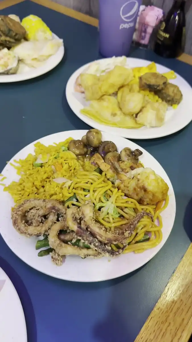 Amherst Buffet – photo 2