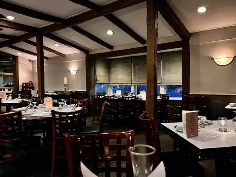 Amici Restaurant in Mount Sinai