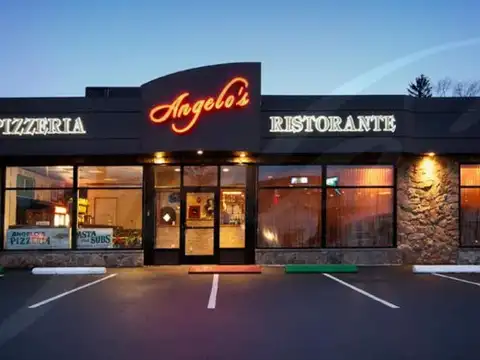 Angelo's Pizzeria & Ristorante in Stoneham