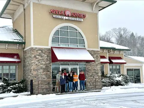 Apple Annie's in Morgantown
