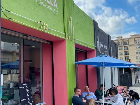 Aquarela Coffee - Chinatown in Los Angeles