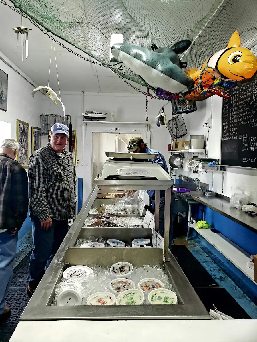 Aquila Seafood – photo 2