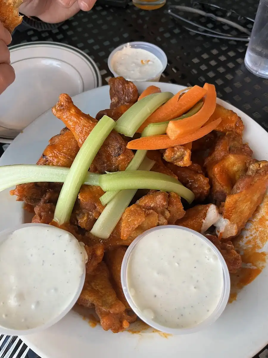 Archie Moore's Bar & Restaurant – photo 3