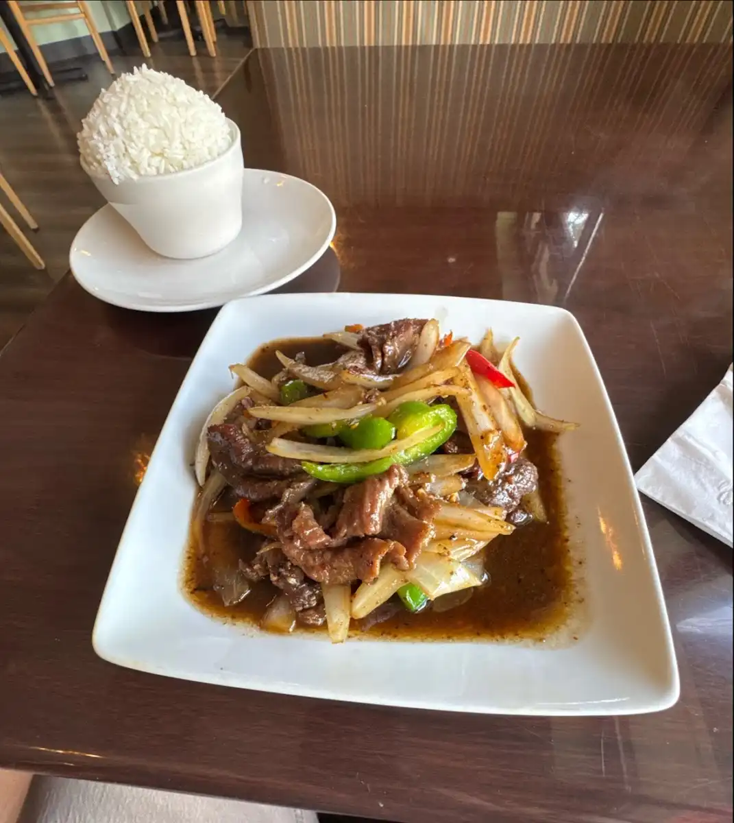 Bahn Thai & M – photo 3
