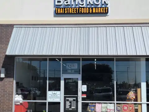 Bangkok Thai Street Food & Market in Fort Worth