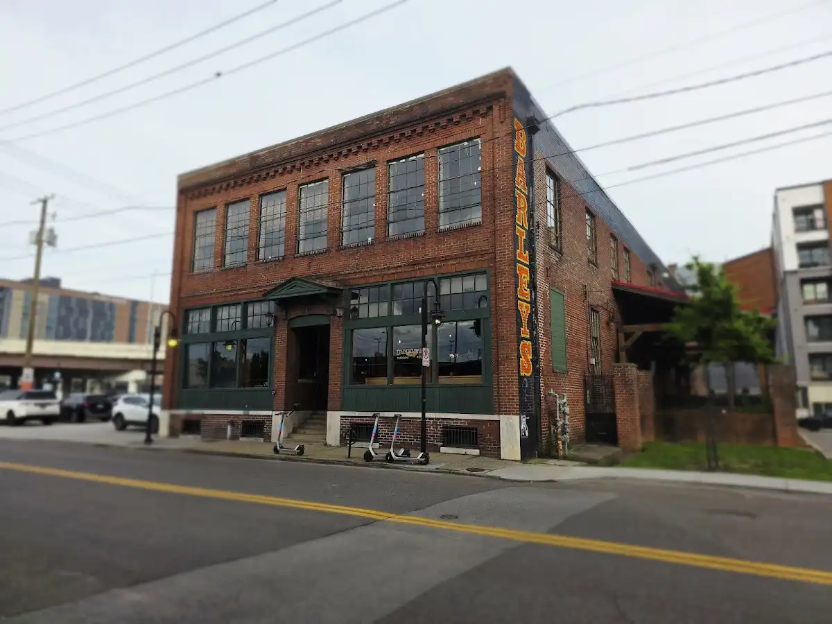 Barley's Taproom And Pizzeria – photo 4