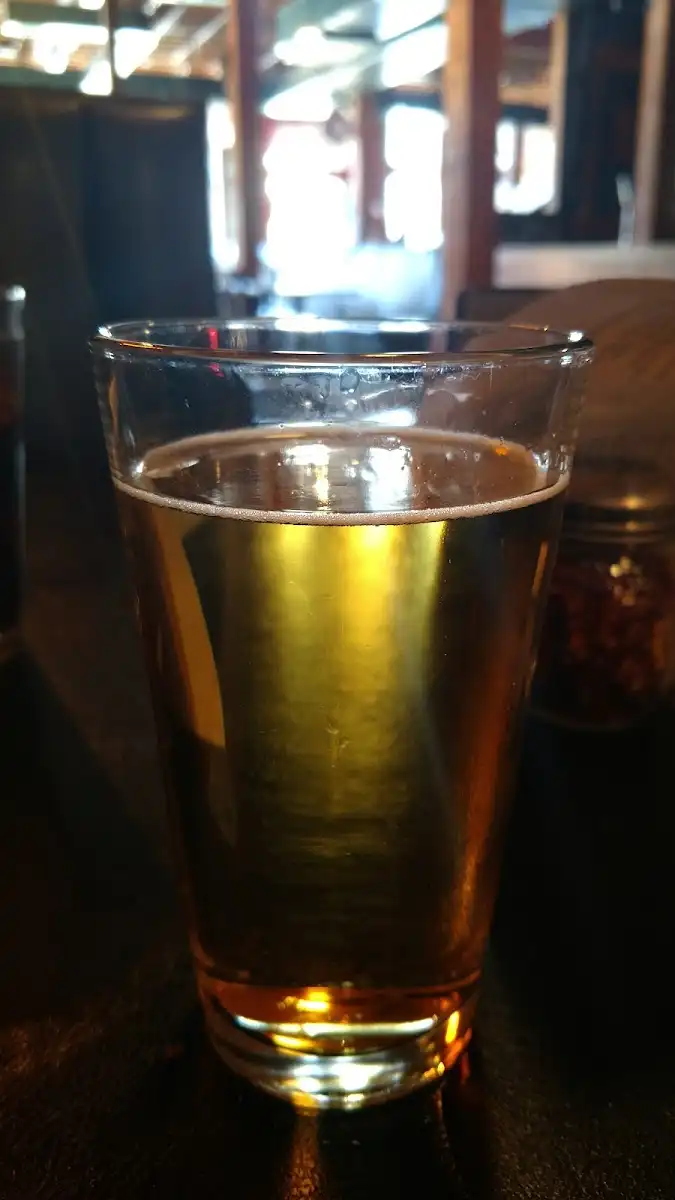 Barley's Taproom And Pizzeria – photo 5