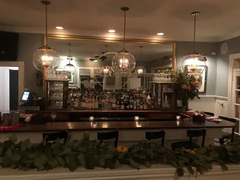 Barney's Restaurant in Locust Valley