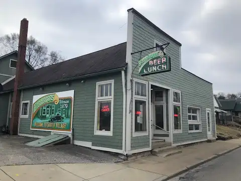 Barringers Tavern (Re-Established 2019) in Indianapolis