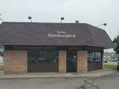 Bates Hamburgers in Farmington Hills