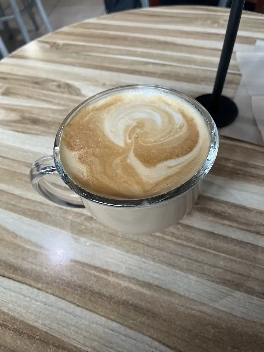 Bikeeny Caffe – photo 4