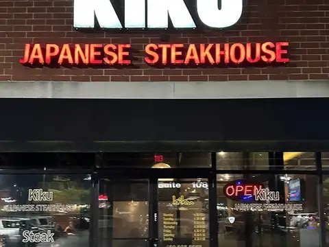 Bistro Manila Of Naperville in Naperville