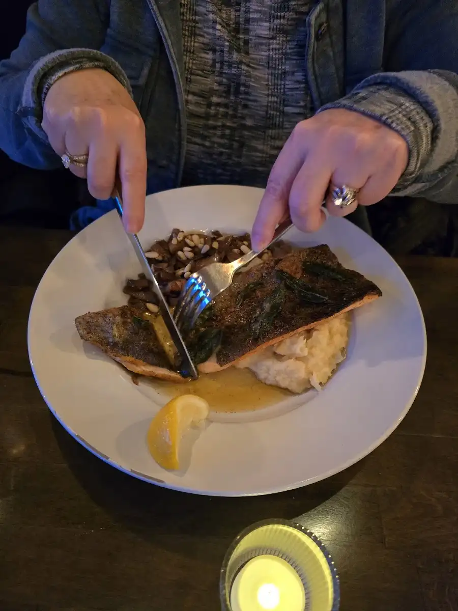 Bitterroot Bistro – photo 5