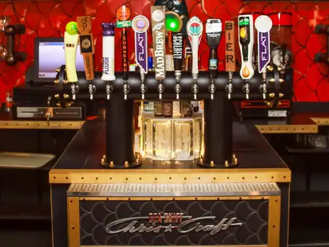 Boathouse Kitchen & Swan Dive in Cicero