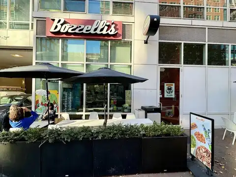 Bozzelli's Italian Deli-Crystal City in Arlington