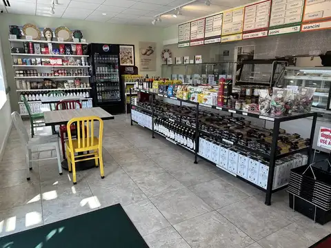 Brelundi Tewksbury in Tewksbury
