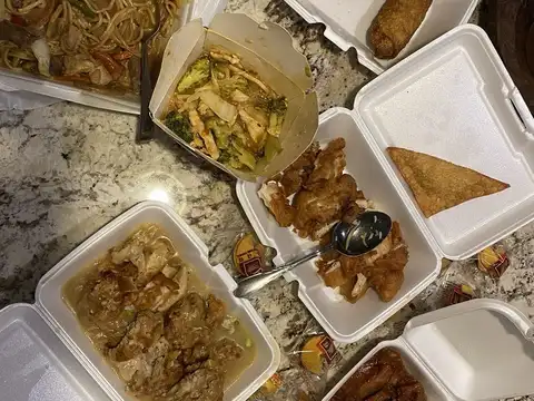 Bruce's Chinese Kitchen in Slidell