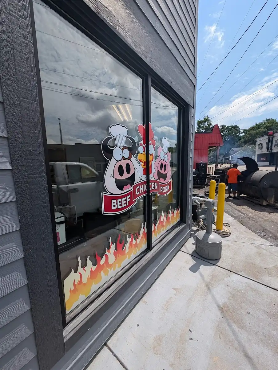 Burton Village Bbq Company – photo 3