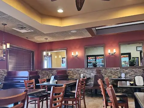 Carollo's Family Restaurant & Pizzeria in Franklinville