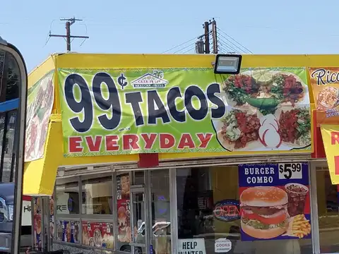 Casa Fresh Mexican Grill & Burgers in Fullerton