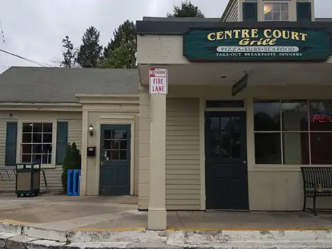 Center Court Pizzeria & Grill in Lynnfield
