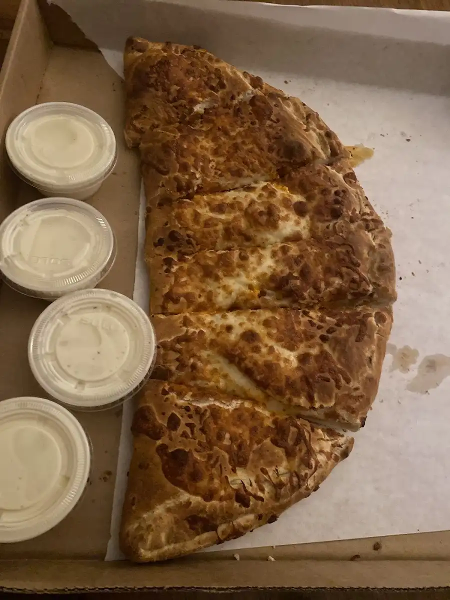 Charlie's Pizza & Cafe – photo 4