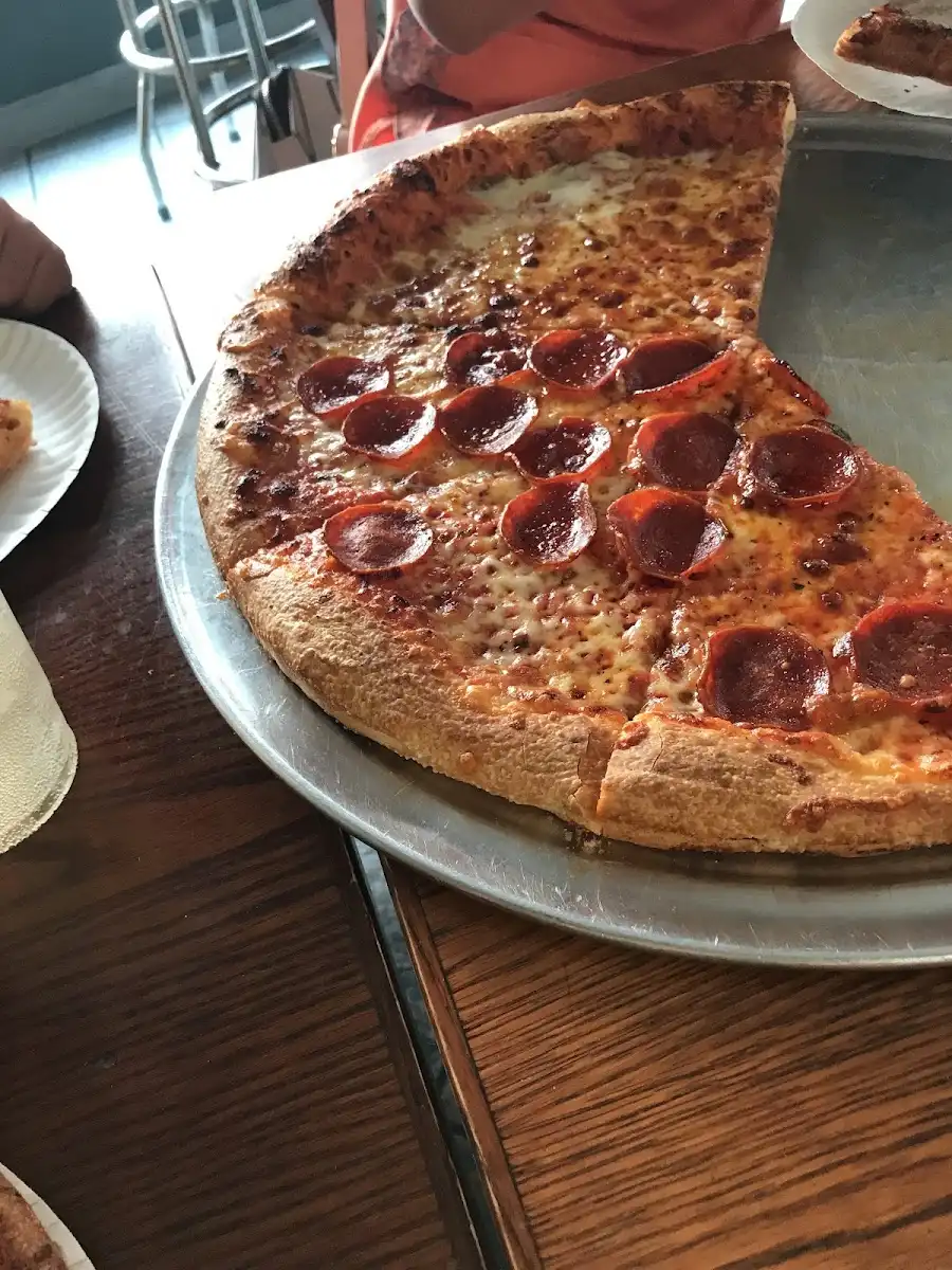 Charlie's Pizza & Cafe – photo 5