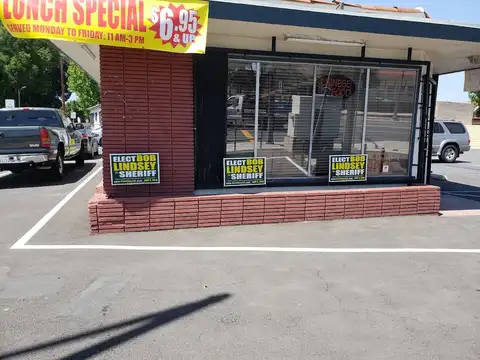 Chuck's Chinese & American Food in South Gate