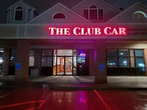 Club Car Restaurant & Lounge- Clive in Clive