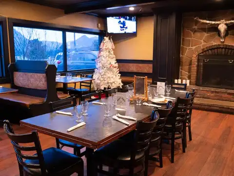 Cousin Pat's Pub & Grill in Estes Park