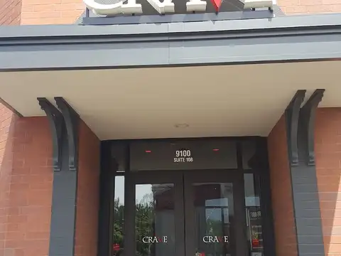 Crave Food & Drink Woodbury in Woodbury