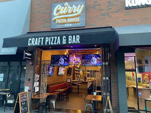 Curry Pizza House Palo Alto in Palo Alto