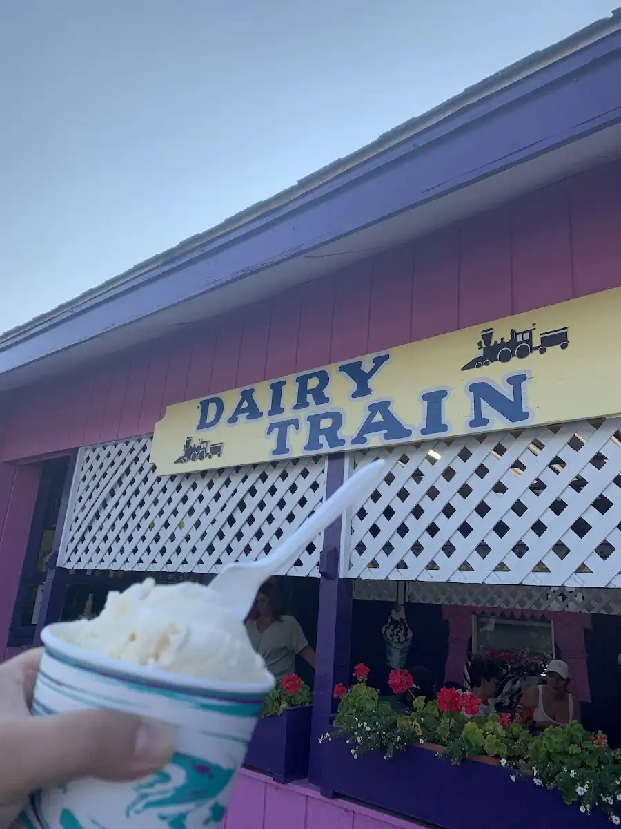 Dairy Train – photo 3