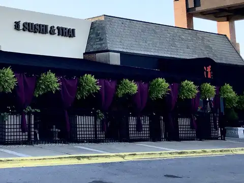 Dao Sushi And Thai in Burr Ridge