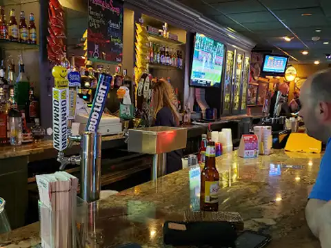 Day's End Tavern in Oxford