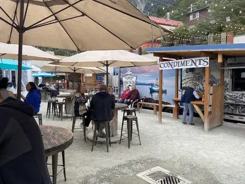 Deckhand Dave's Fish Tacos in Juneau
