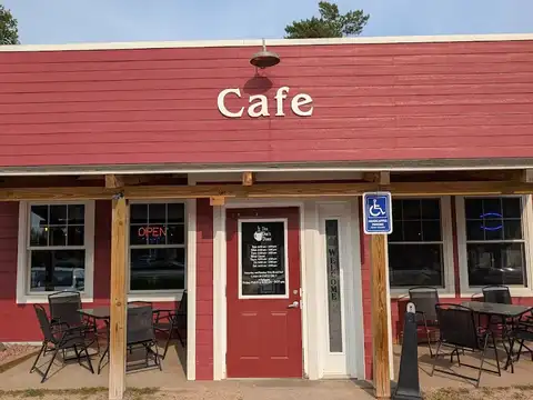 Dee Dee’S Diner in Rhinelander