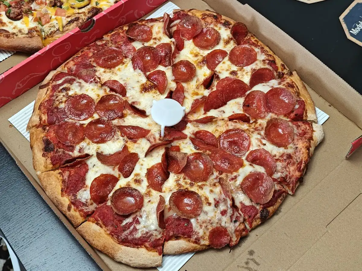 Delish Pizza – photo 4