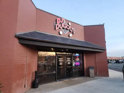 Dj's Dugout Sports Bar - Miracle Hills in Omaha