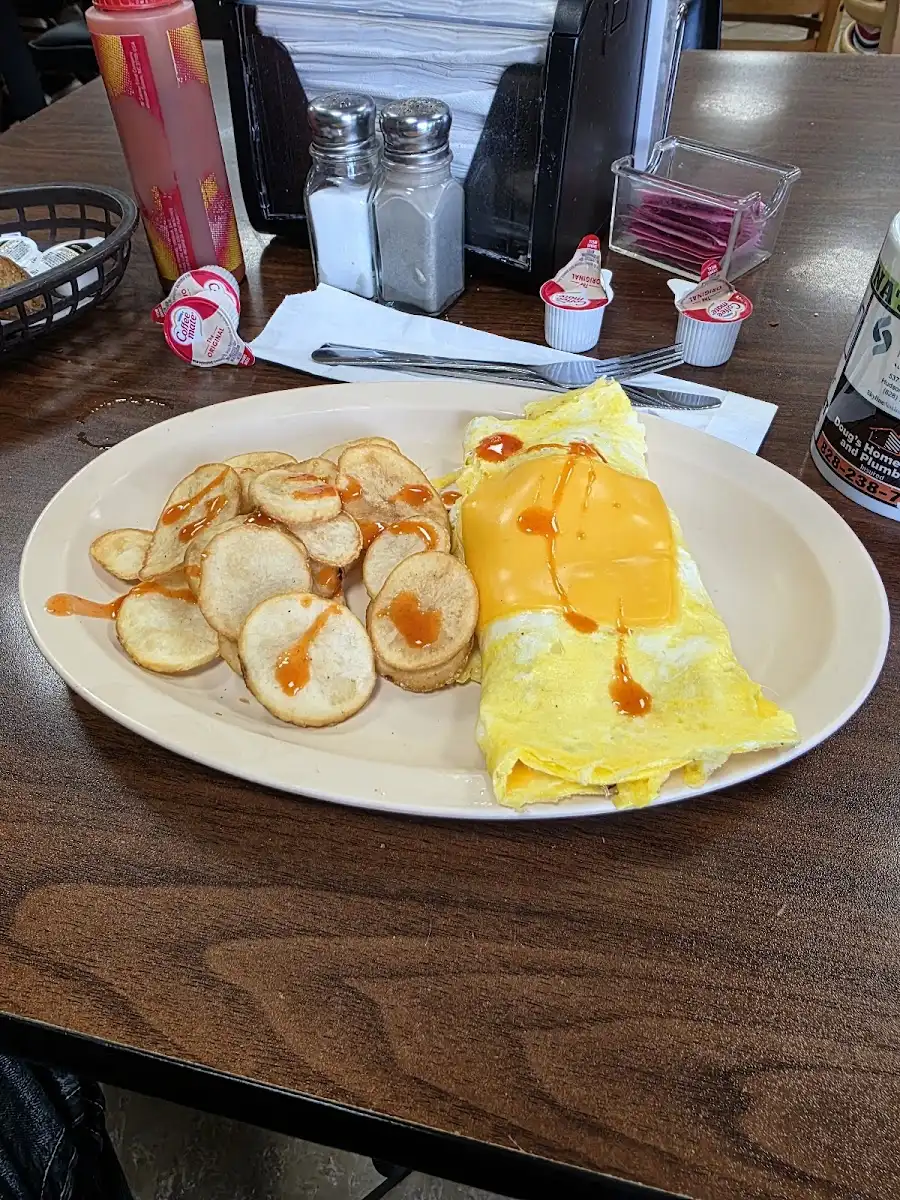 Donna's Cafe – photo 2