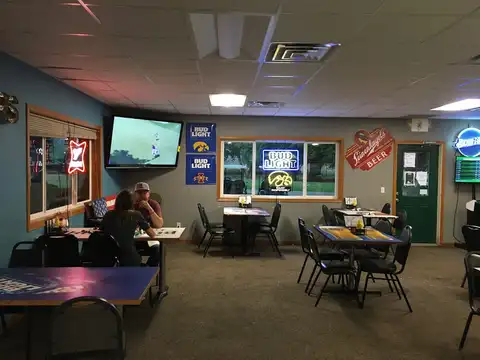 Doosky's East in Kingsley