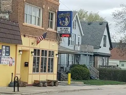 Dopp's Bar & Grill in West Allis